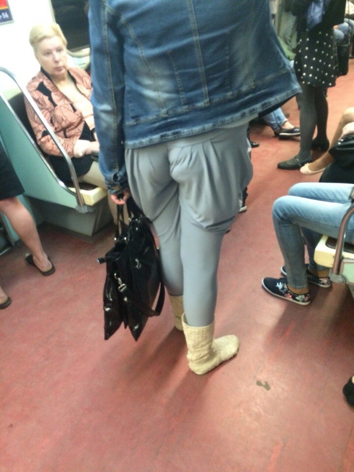 мода петербургского метро, мода метро, модники в транспорте, странные пассажиры метро 