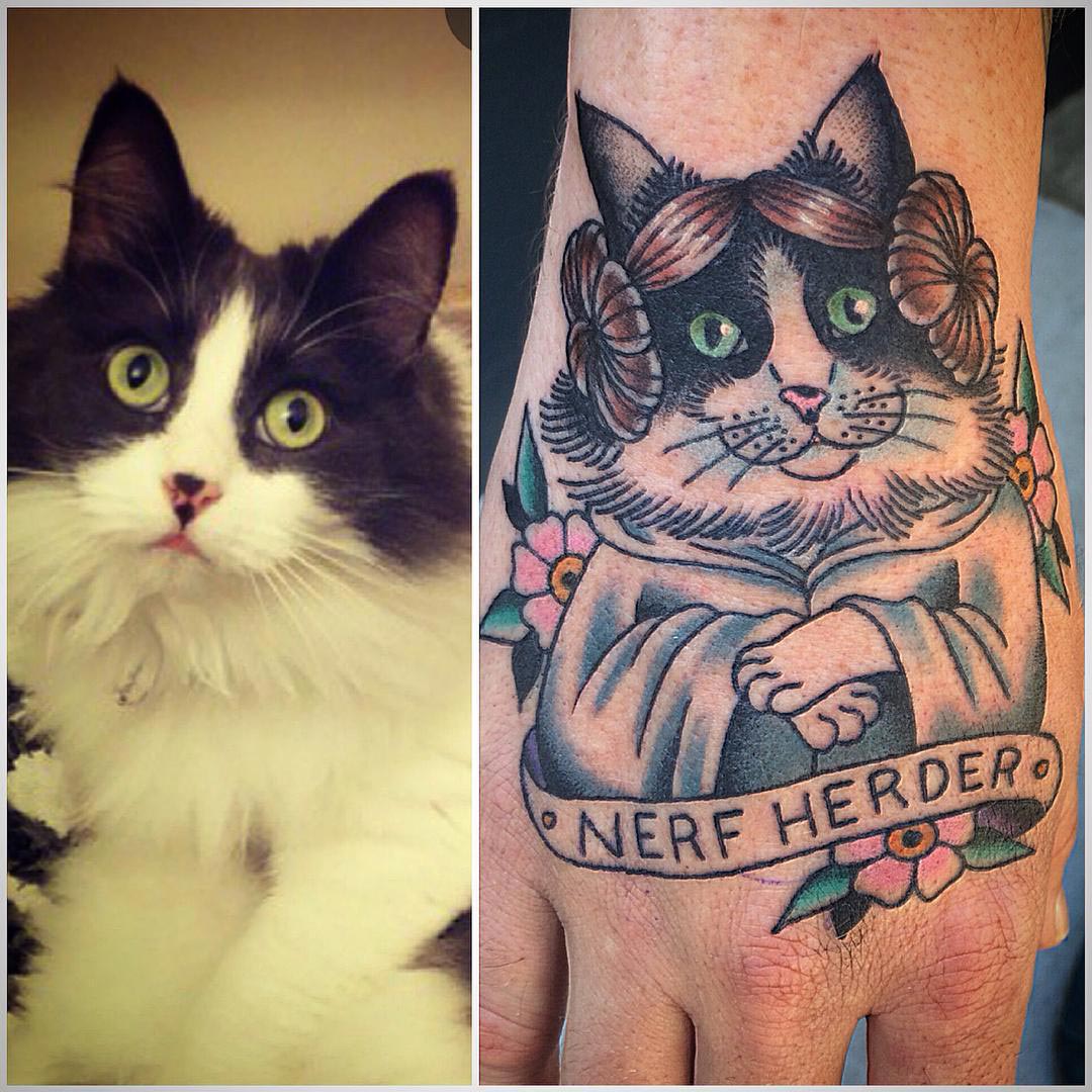тату с кjшками, кошачьи тату, tattoo with cat