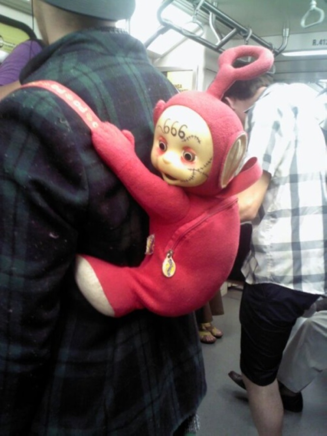 Мода, полегче или отчаянные модники российского метро мода петербургского метро, мода метро, модники в транспорте, странные пассажиры метро