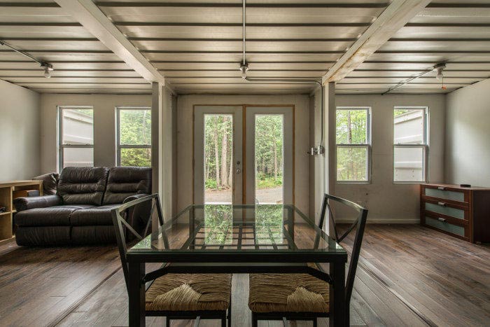 дом из контейнеров, дом внутри контейнеров, дом из грузовых контейнеров