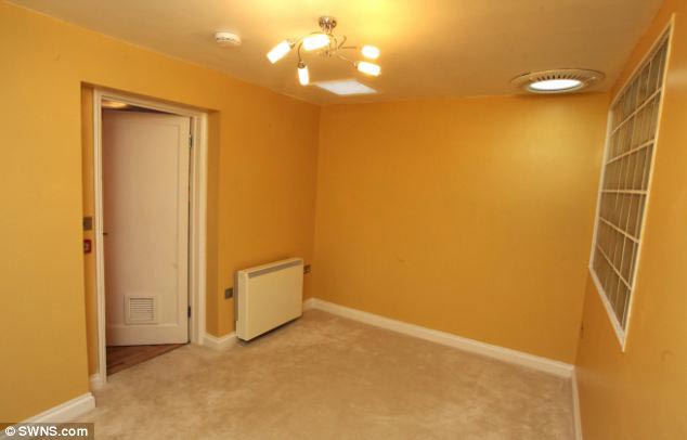 превратила бункер в дом, женщина бункер второй мировой в дом, из бункера в дом