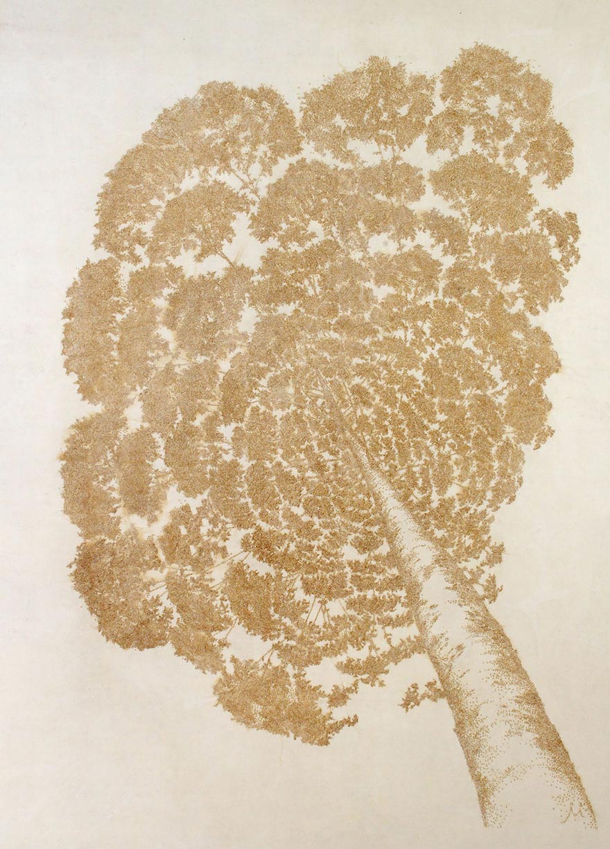 художник прожигает бумагу ароматическими палочками, Jihyun Park