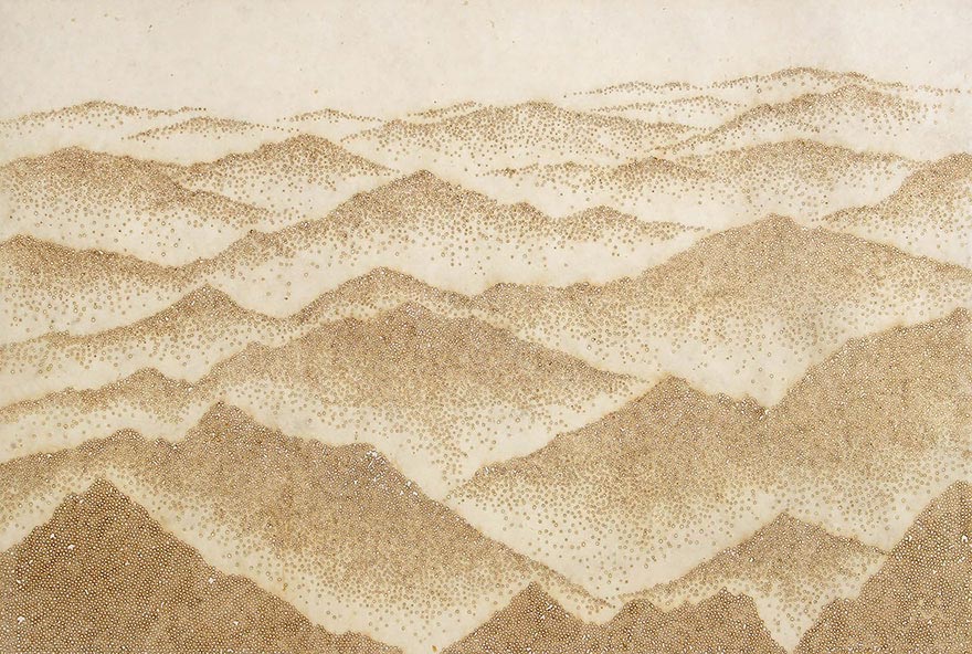 художник прожигает бумагу ароматическими палочками, Jihyun Park