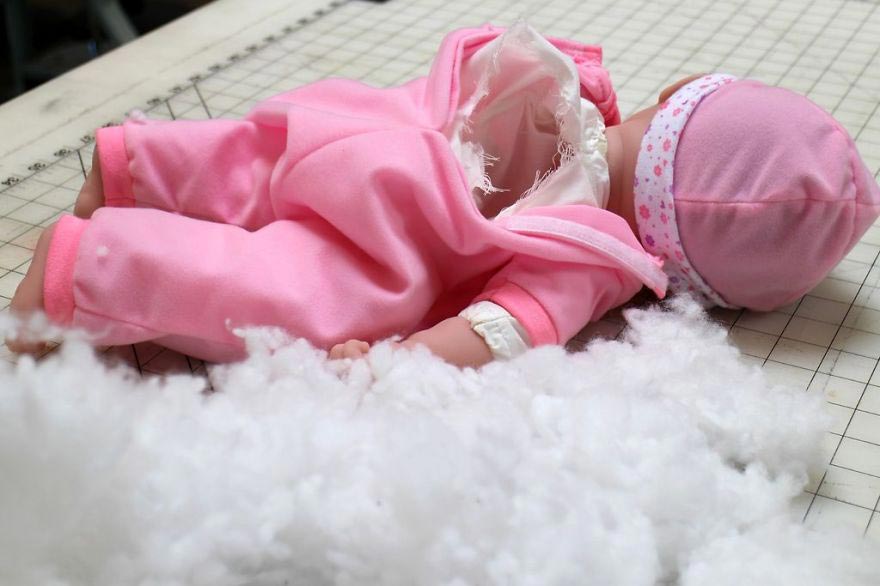 Как с помощью куклы и алкоголя заставить всех думать, что вы любящий отец кукла и алкоголь, кукла с алкоголем, Майк Уоррен, Mike Warren