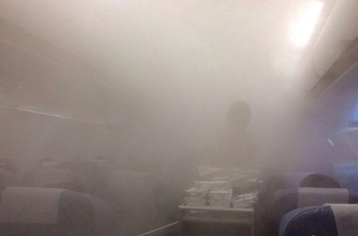 сайна в самолете, парилка в самолете, пар в самолете, высокая влажность пар в самолете