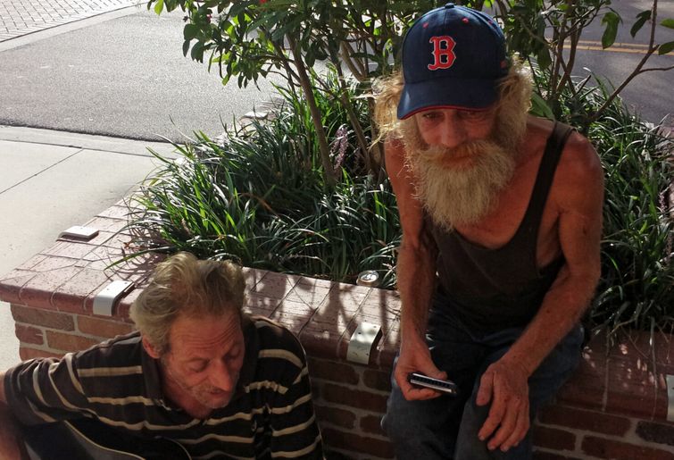 Бездомный мужчина показал свои навыки игры на фортепиано, и это просто что-то невероятное бездомный играет на фортепиано, Дональд Гулд, Donald Gould, бездомный красиво играет на фортепиано