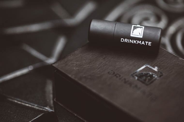 поделиться с друзьями пьянством, компактный алкотестер, Drinkmate 