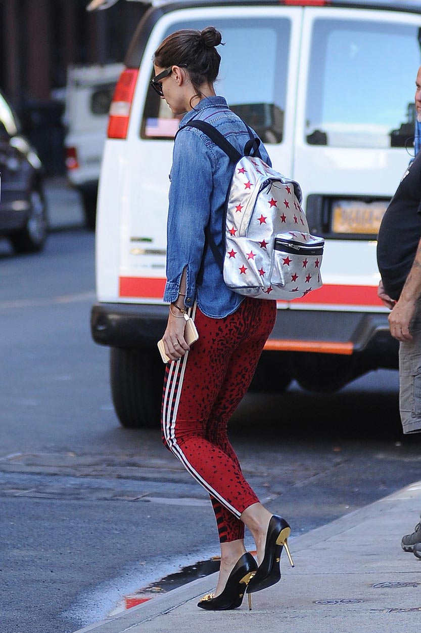 Самые нелепые и безвкусные наряды знаменитостей за первую половину августа нелепые наряды звёзд, безвкусные наряды знаменитостей