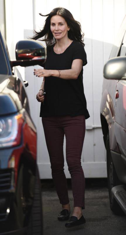 Кортни Кокс выглядит без макияжа, Кортни Кокс 50 лет