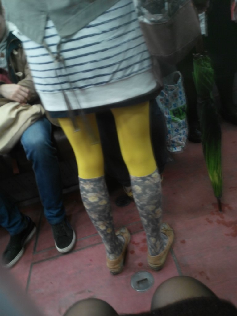 Мода, пощади или самые лихие модники российского метро мода петербургского метро, мода метро, модники в транспорте, странные пассажиры метро