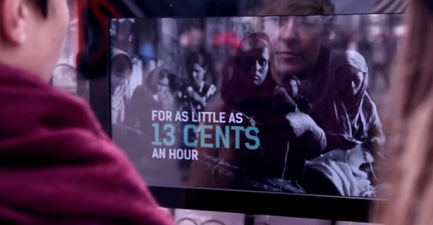 Этот торговый автомат продавал футболки всего по 2 евро, но никто не хотел их покупать Этот торговый автомат продавал футболки по 2 евро, кто производит одежду, Бангладеш производство одежды