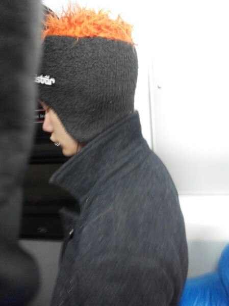 мода петербургского метро, мода метро, модники в транспорте, странные пассажиры метро 