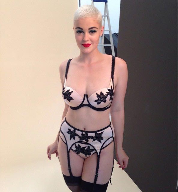 Несравненная Стефания Феррарио: вы можете поверить, что эту девушку называют моделью размера Стефания Феррарио,Stefania Ferrario, DropThePlus, протест размеры плюс, модели протестуют против размер плюс