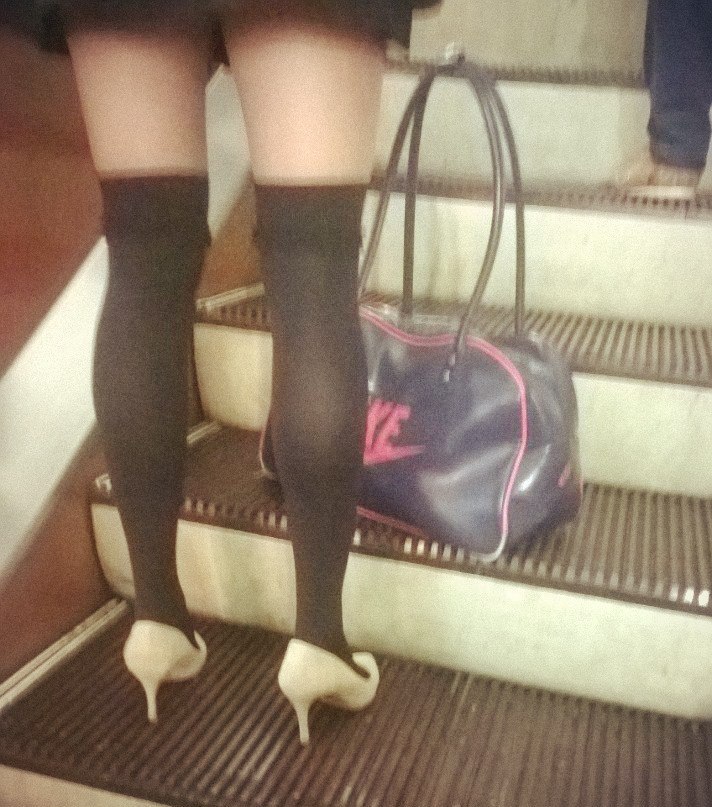 мода петербургского метро, мода метро, модники в транспорте, странные пассажиры метро 