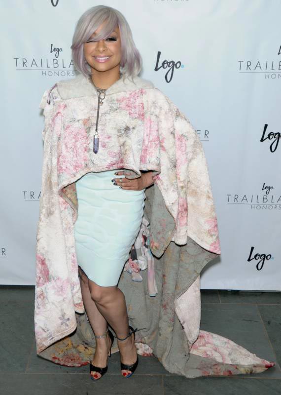 нелепые наряды звёзд, безвкусные наряды знаменитостей