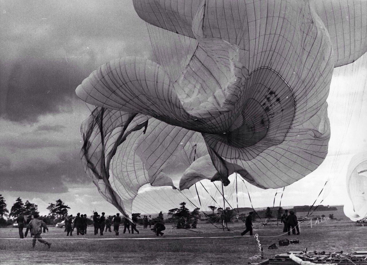 Исторические кадры, редкие архивные фотографии, исторические события, редкие фото звёзд