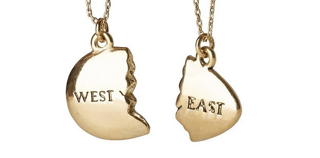 украшения по книгам, украшения созданные по мотивам книг