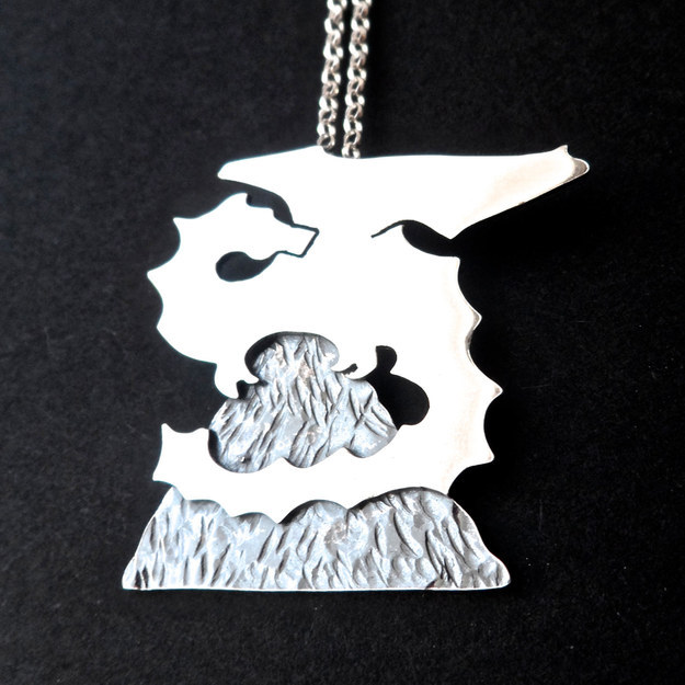 украшения по книгам, украшения созданные по мотивам книг