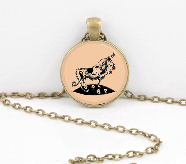 украшения по книгам, украшения созданные по мотивам книг