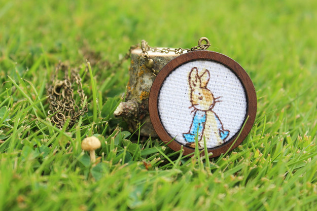 украшения по книгам, украшения созданные по мотивам книг