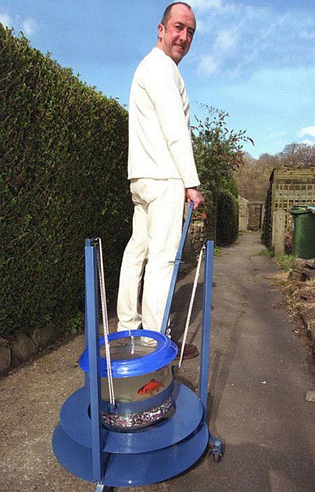 странные продукты для собак, абсурдные изобретения для животных, нелепые вещи для домашних животных