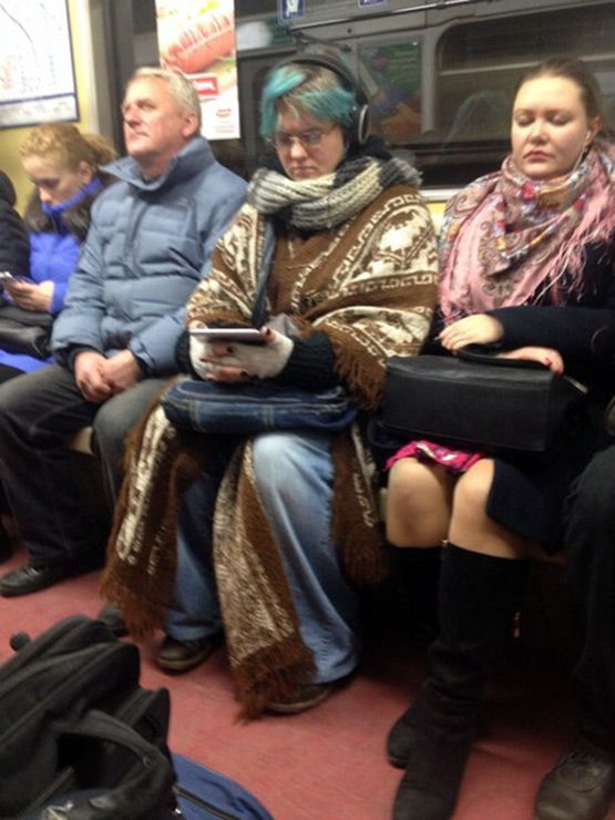мода петербургского метро, мода метро, модники в транспорте, странные пассажиры метро 