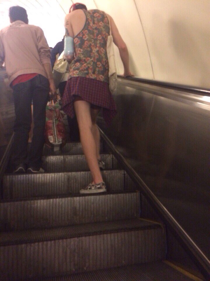 мода петербургского метро, мода метро, модники в транспорте, странные пассажиры метро 