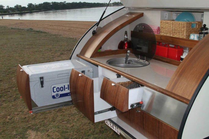 Gidget, крошечный дом на колесах, раздвижной дом на колесах, дом на колесах раздвигается, дом на колесах Gidget, трейлер Gidget