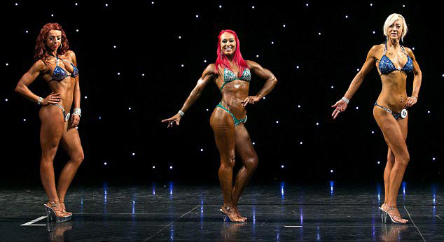 девушка похудела бодибилдинг, занялась бодибилдингом и похудела, похудела занимаясь спортом, похудела на 47 кг