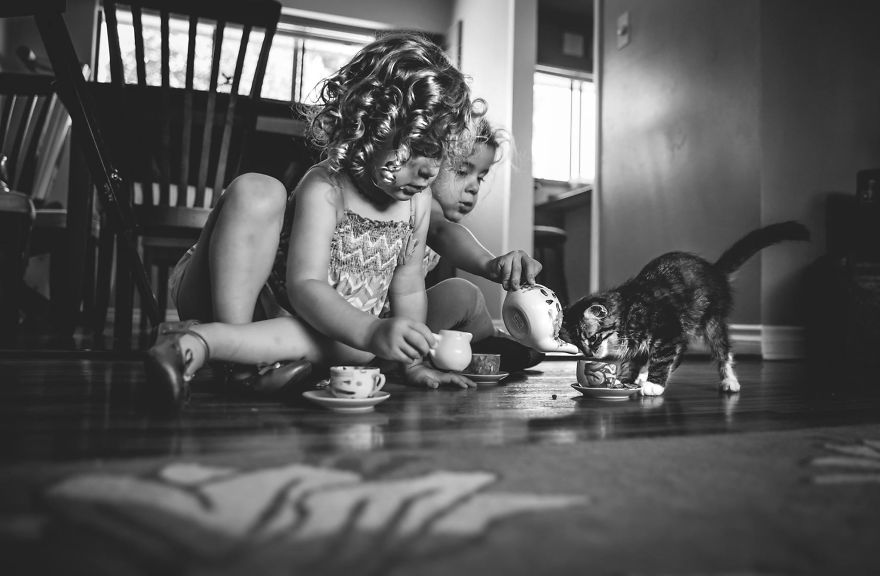 фотоконкурс «Children and animals», фотографии детей и животных