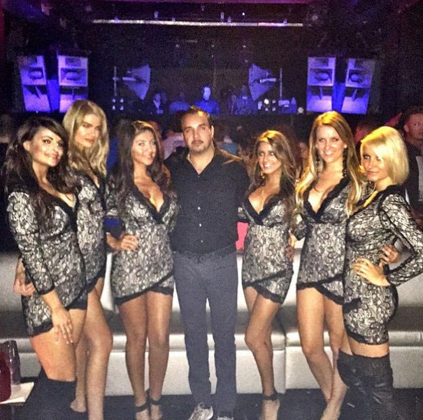 Тони Тутуни,Tony Toutouni, иранский миллиардер, жизнь иранского миллиардера