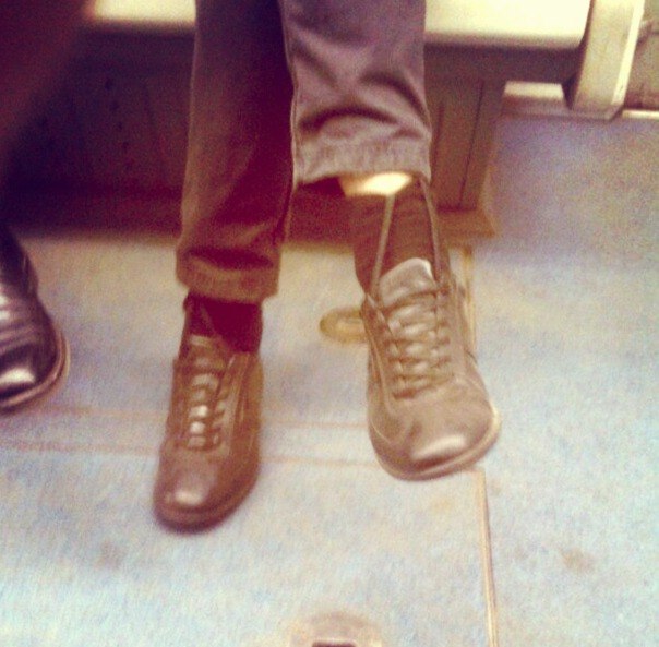 мода петербургского метро, мода метро, модники в транспорте, странные пассажиры метро 