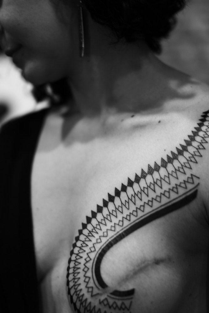 татуировка после двойной мастэктомии, татуировка на груди после мастэктомии, мастэктомия до и после татировка