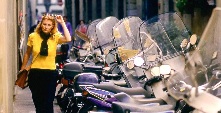 как не выдать в себе туриста, как сойти за местного, мода стран 