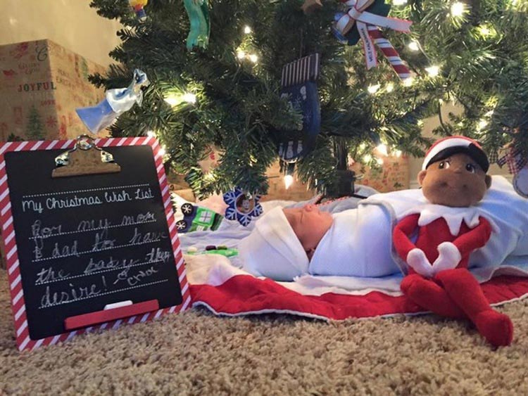 реакция сестер нашедших братика под ёлкой, реакция маленьких сестер на брата