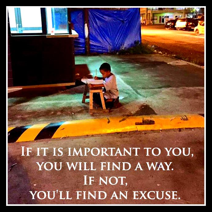 Самое вдохновляющее фото на сегодняшний день: мальчик делает уроки в свете огней Макдональдса самое вдохновляющее фото, мальчик уроки в свете Макдональдса, Даниэль Кабрера, Daniel Cabrera, уроки в свете Макдональдса