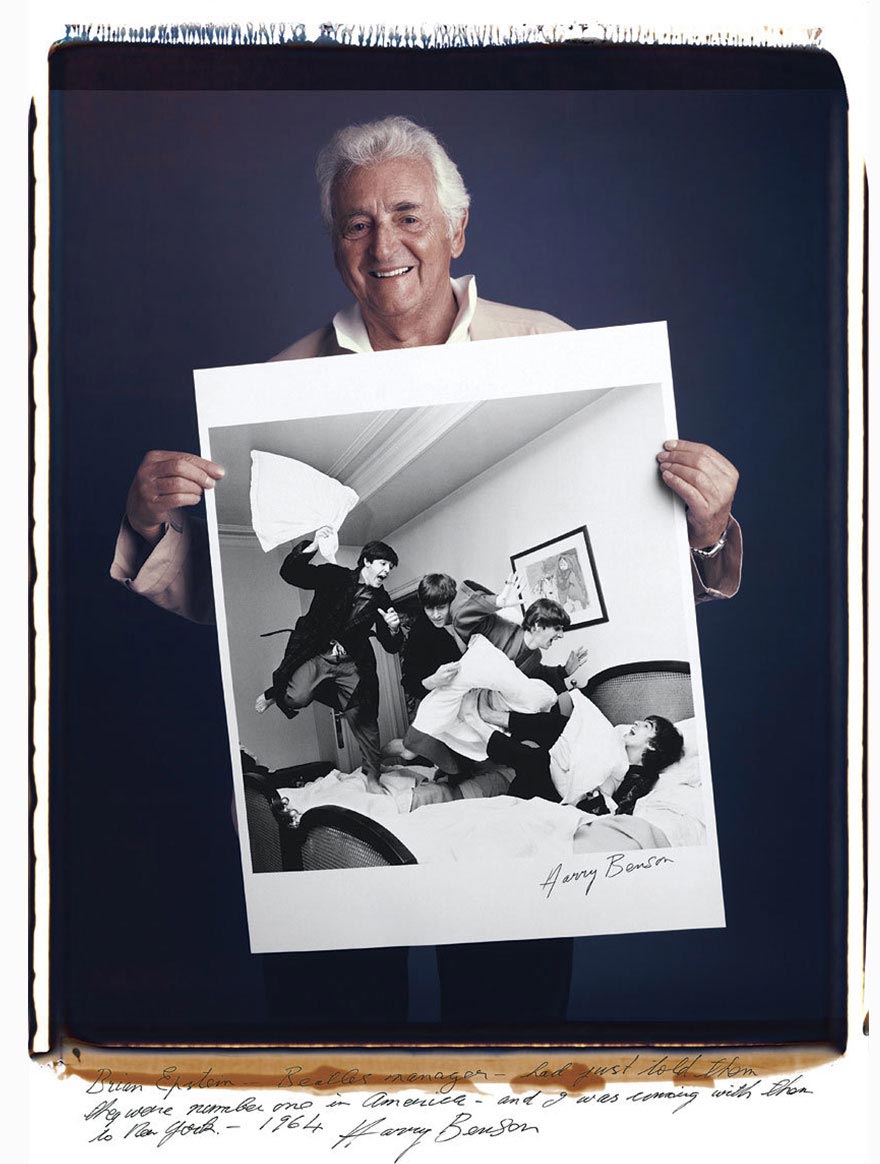 Фотографы позируют со своими знаковыми работами, которые принесли им всемирную славу Фотографы позируют со своими знаковыми работами, Тим Мантоани, Tim Mantoani, Behind Photographs