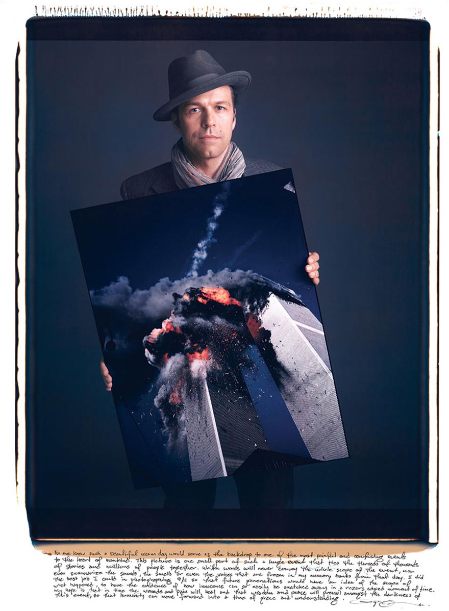 Фотографы позируют со своими знаковыми работами, которые принесли им всемирную славу Фотографы позируют со своими знаковыми работами, Тим Мантоани, Tim Mantoani, Behind Photographs