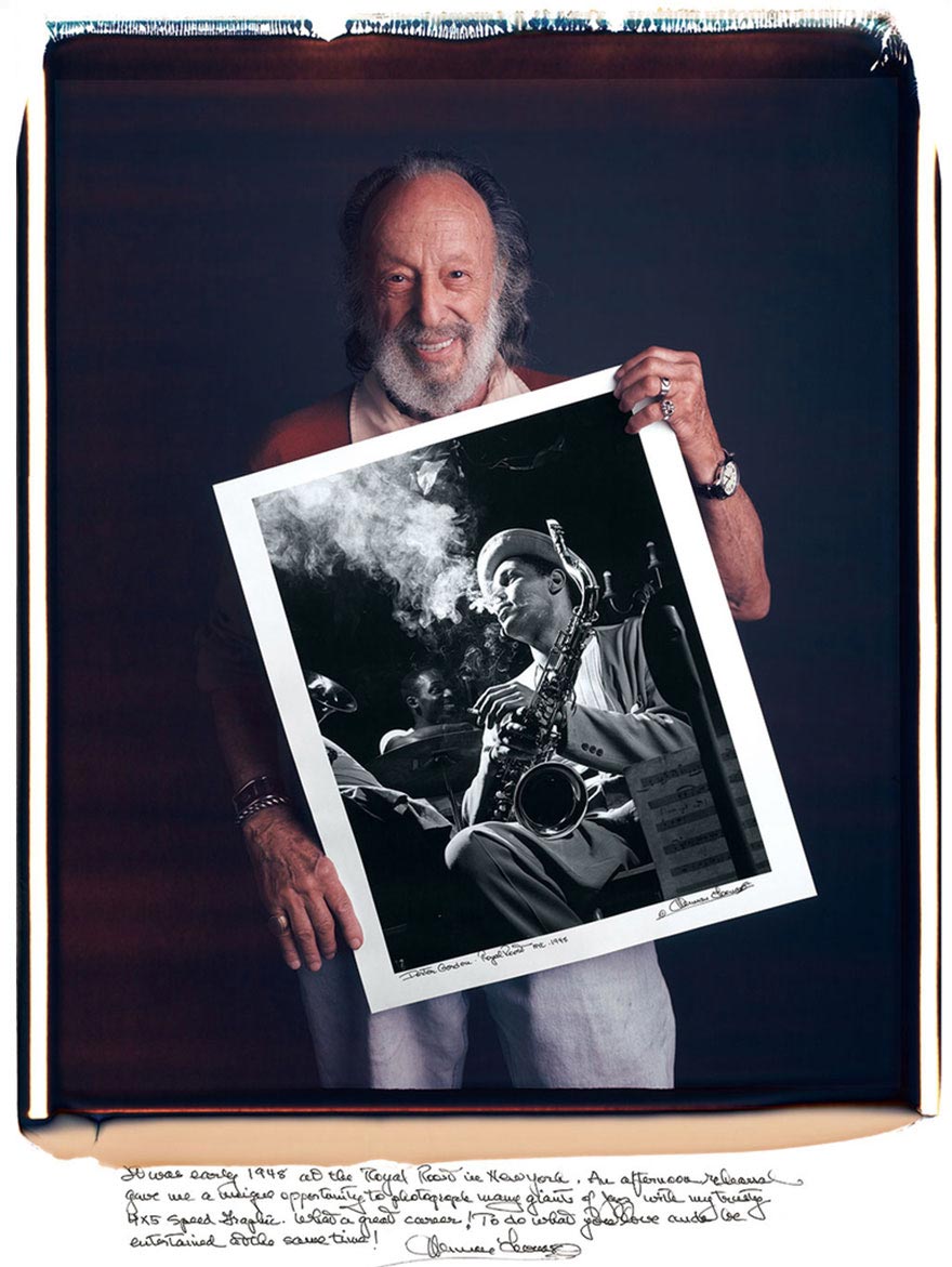 Фотографы позируют со своими знаковыми работами, которые принесли им всемирную славу Фотографы позируют со своими знаковыми работами, Тим Мантоани, Tim Mantoani, Behind Photographs