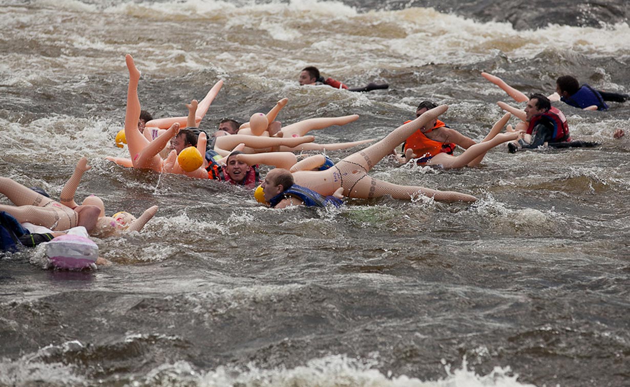 нелепые соревнования,бессмысленные соревнования