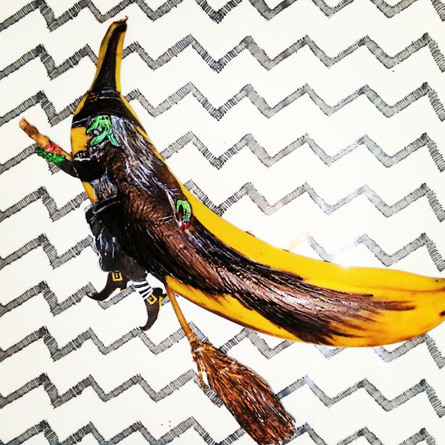 рисунки на бананах, бананы как произведение искусства, Элайза Рош, Elisa Roche