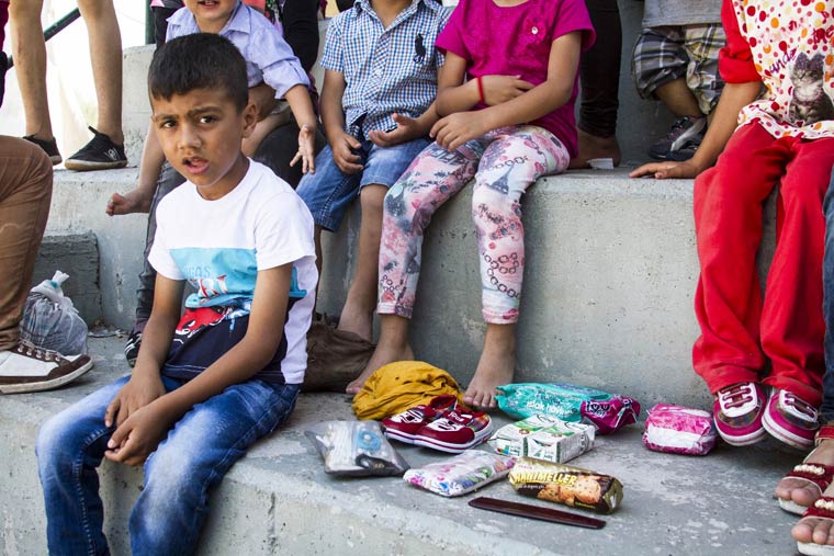 В сумке беженца, что лежит в сумке беженца, What's in my bag, что в моей сумке, что берут с собой беженцы