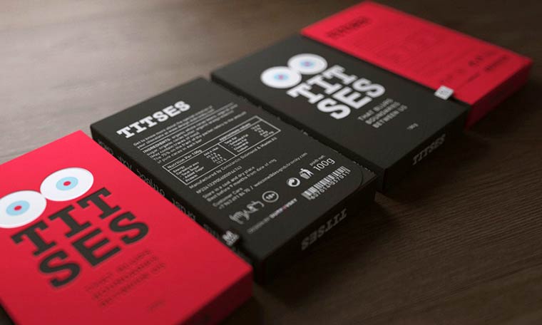 Titses Chocolate, шоколад в форме груди, шоколад в форме женской груди