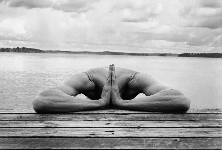 Арно Рафаэль Минккинен, Arno Rafael Minkkinen, фотографии без фотошопа, сюрреалистические фотографии без фотошопа