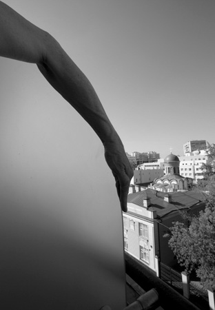 Арно Рафаэль Минккинен, Arno Rafael Minkkinen, фотографии без фотошопа, сюрреалистические фотографии без фотошопа