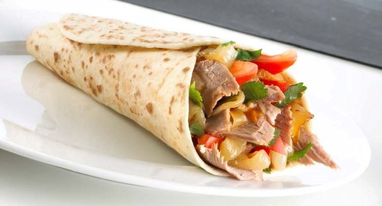 диетическая шаурма, шаурма домашняя, рулет из лаваша диетический, начинка для рулета из лаваша