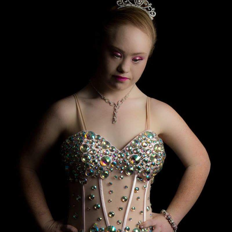 модель с синдромом Дауна, Маделин Стюарт, Madeline Stuart