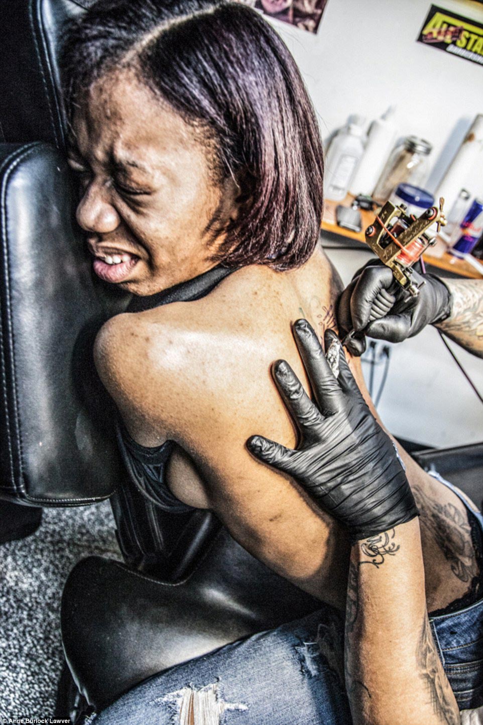 процесс нанесения татуировки, Энн Бэлок Лавэр, Anne Burlock Lawver Indelible