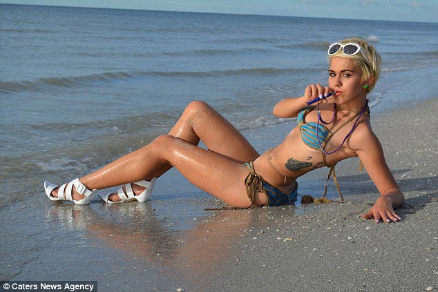 Марди Шеклфорд, Mardee Shackleford, двойник Майли Сайрус, девушка похожая на Майли Сайрус