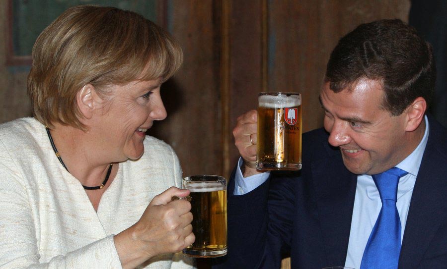 правила застольного этикета разных стран, традиции стран